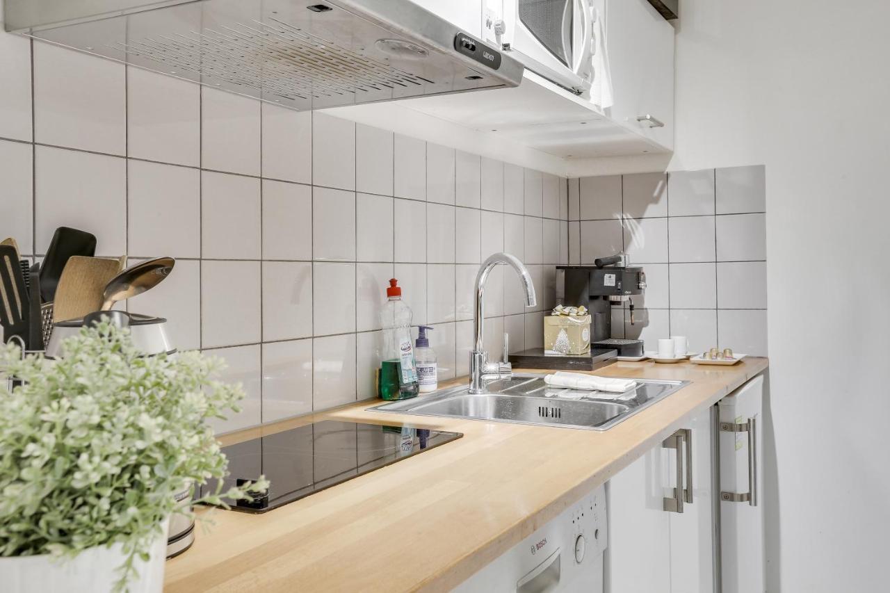 Triplex In Boulevard De Magenta By Guestready Apartment Paris Bagian luar foto