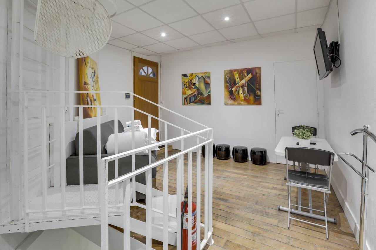 Triplex In Boulevard De Magenta By Guestready Apartment Paris Bagian luar foto